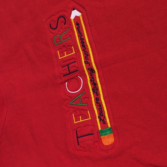 Vintage | Medium Embroidered "Teachers Leave Lasting Impressions" | Red Crewneck - Picture 2 of 7
